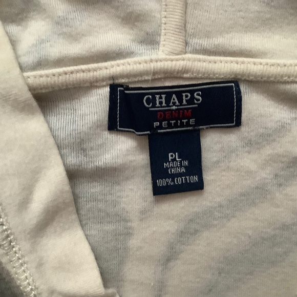 5 Medium sized Tops - Picture 2 of 10